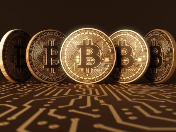 A Ascensão e Evolução do Bitcoin: A Moeda Digital Descentralizada